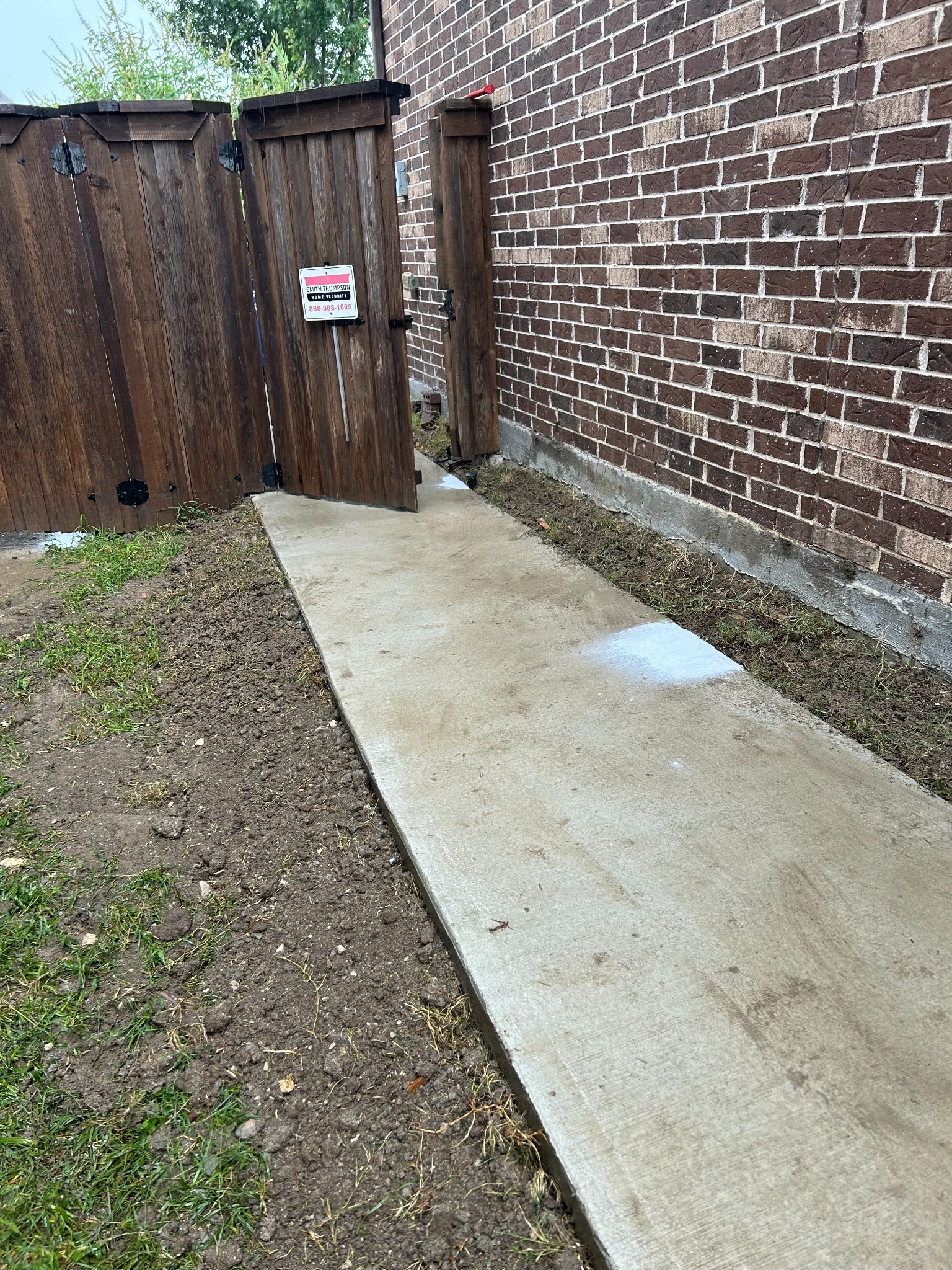 New driveway and walkway concrete